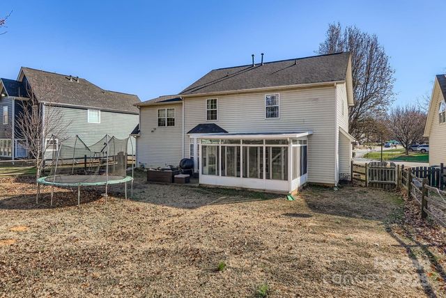 10303 Baskerville Avenue 103, Charlotte, NC 28269