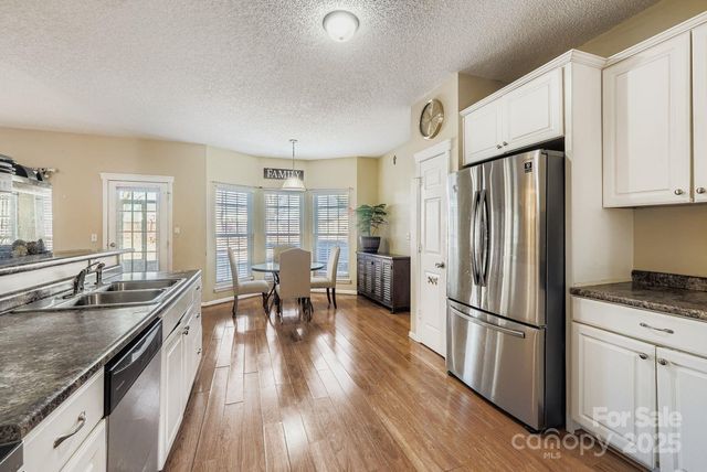 10303 Baskerville Avenue 103, Charlotte, NC 28269