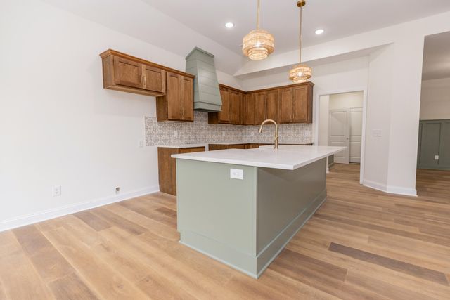 121 Wyatt Court, Nicholasville, KY 40356