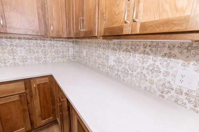 121 Wyatt Court, Nicholasville, KY 40356