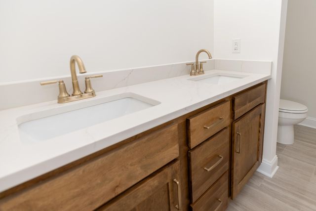 121 Wyatt Court, Nicholasville, KY 40356