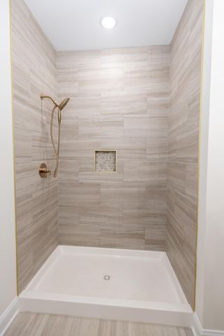 121 Wyatt Court, Nicholasville, KY 40356