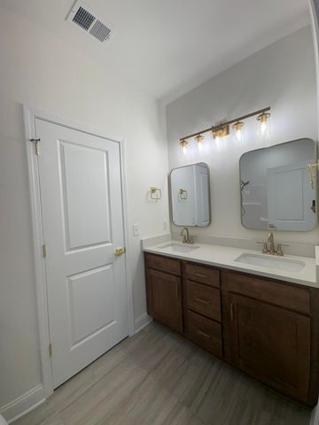 121 Wyatt Court, Nicholasville, KY 40356