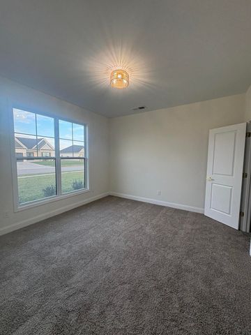 121 Wyatt Court, Nicholasville, KY 40356