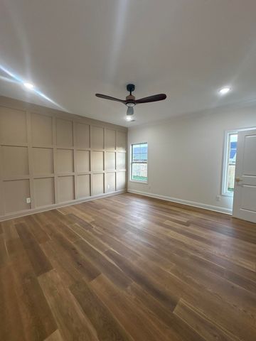 121 Wyatt Court, Nicholasville, KY 40356