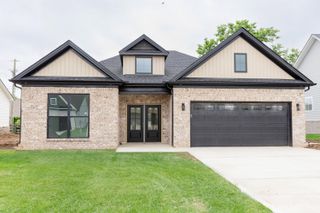 121 Wyatt Court, Nicholasville, KY 40356