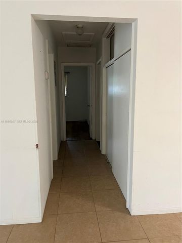 2702 Pierce Street 5, Hollywood, FL 33020