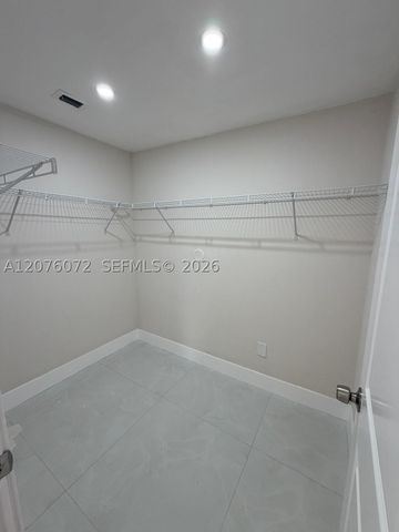 15400 SW 305th St, Homestead, FL 33033
