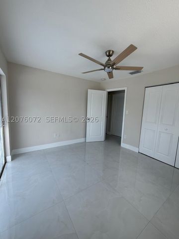 15400 SW 305th St, Homestead, FL 33033