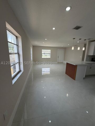 15400 SW 305th St, Homestead, FL 33033