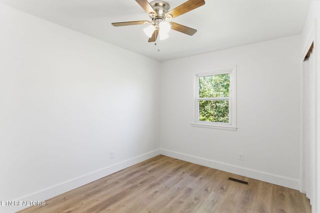 2210 W Gilbert Lane, Knoxville, TN 37920