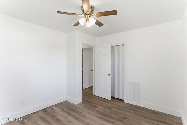 2210 W Gilbert Lane, Knoxville, TN 37920