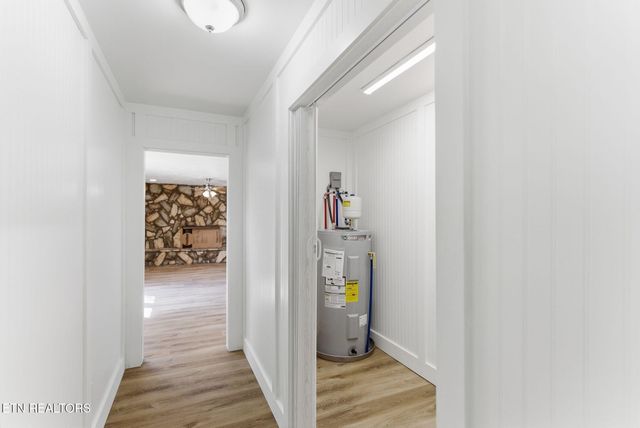 2210 W Gilbert Lane, Knoxville, TN 37920