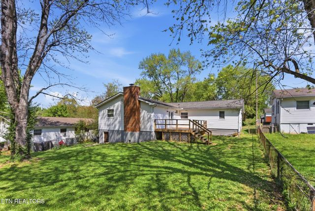 2210 W Gilbert Lane, Knoxville, TN 37920