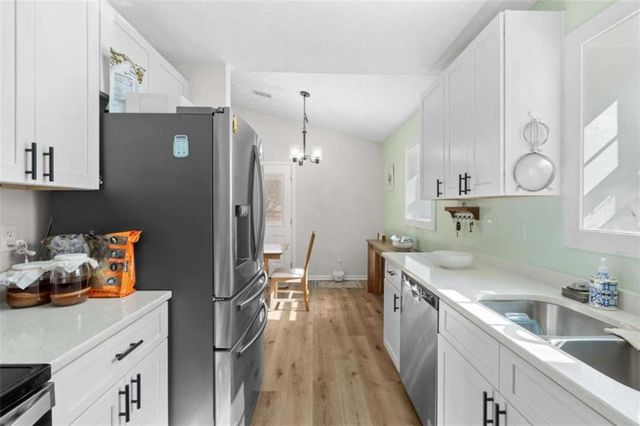 1220 S Hampton Road S, Hampton, GA 30228