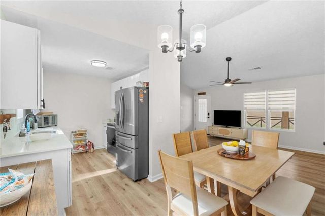 1220 S Hampton Road S, Hampton, GA 30228