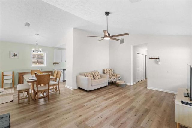 1220 S Hampton Road S, Hampton, GA 30228