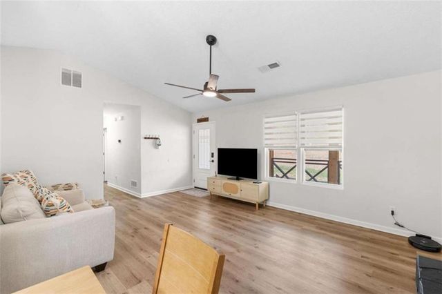 1220 S Hampton Road S, Hampton, GA 30228