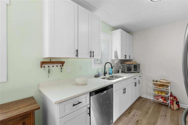 1220 S Hampton Road S, Hampton, GA 30228