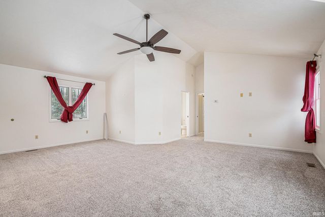 52048 Glen Arbor Court, Granger, IN 46530