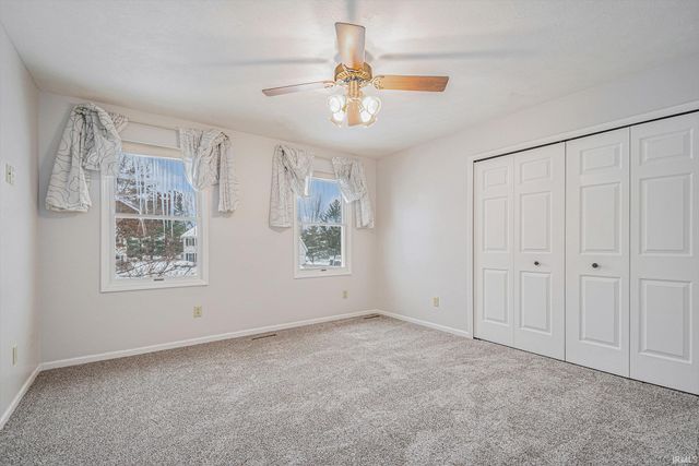 52048 Glen Arbor Court, Granger, IN 46530