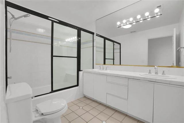 821 N Garfield Avenue 3, Alhambra, CA 91801