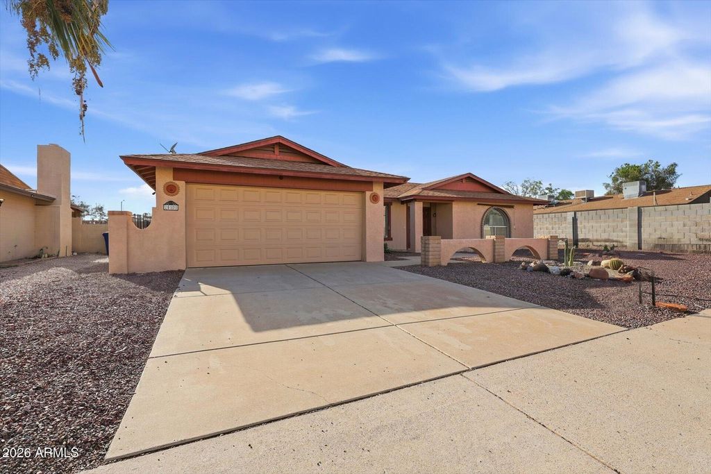 15622 N 29TH Avenue, Phoenix, AZ 85053 — photo 2