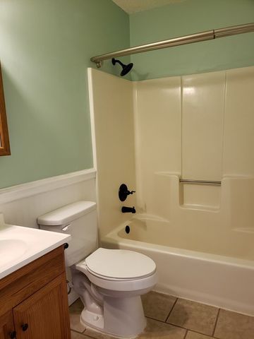 5050 Queen Chapel Road, Dalzell, SC 29040