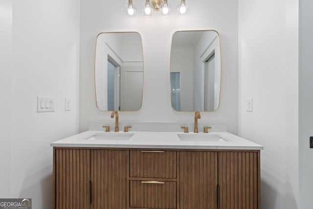 415 Thomas Drive, Eatonton, GA 31024