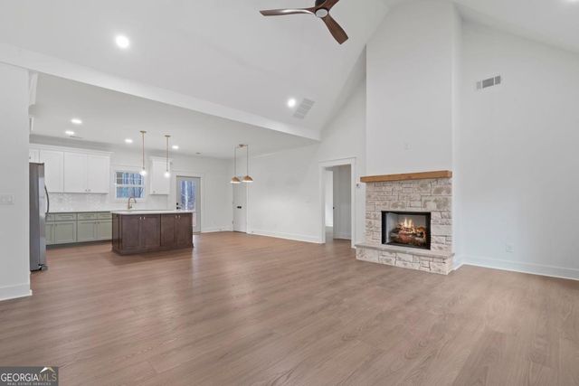 415 Thomas Drive, Eatonton, GA 31024