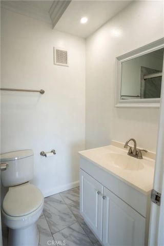 2844 E 3rd 201, Long Beach, CA 90814