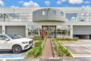 2201 NW 102nd Pl 4A, Doral, FL 33172