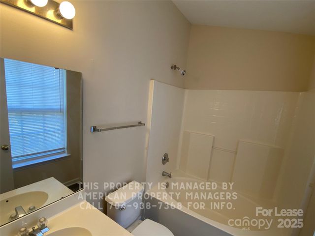 3040 Champion Lane, Concord, NC 28025
