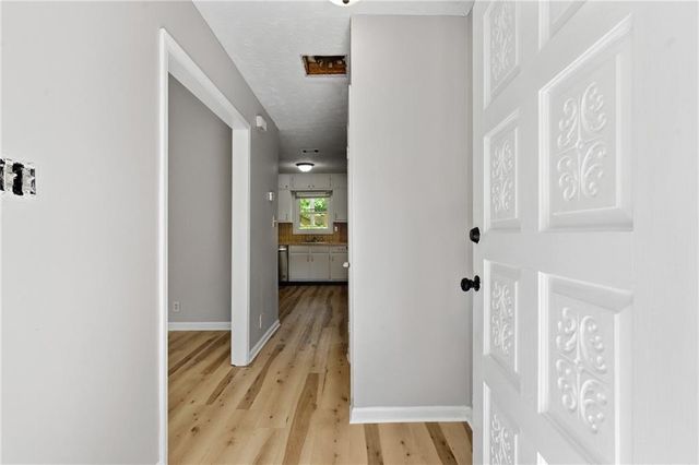399 Hearth Place, Lawrenceville, GA 30043