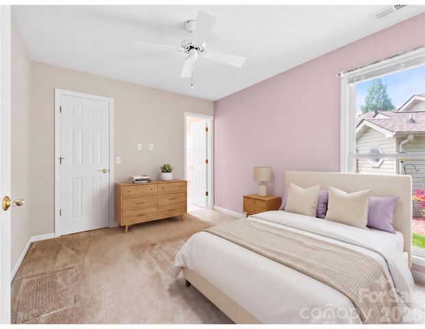 29 Tisha Lane, Hendersonville, NC 28739