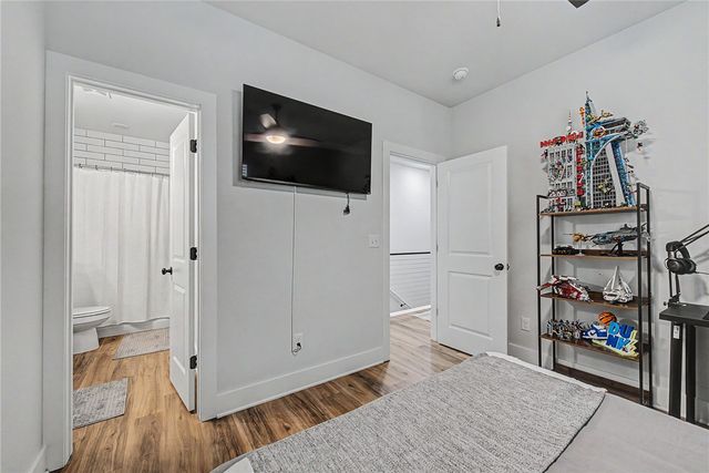 3075 W Tulsa Street, Fayetteville, AR 72704
