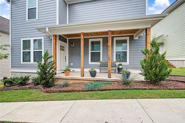 3075 W Tulsa Street, Fayetteville, AR 72704