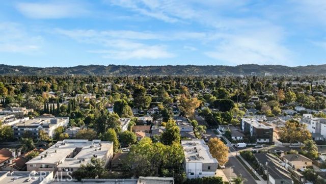 14153 Tiara Street, Van Nuys, CA 91401