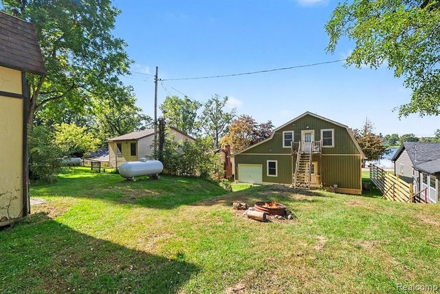 16057 Murray Road, Byron, MI 48418