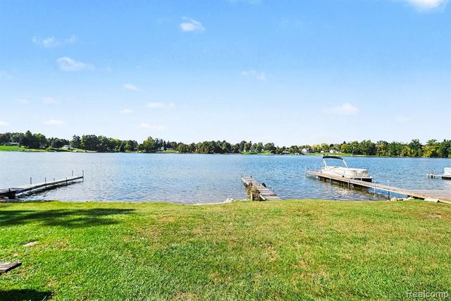 16057 Murray Road, Byron, MI 48418