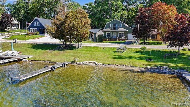 16057 Murray Road, Byron, MI 48418