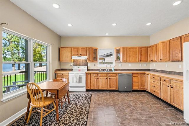 16057 Murray Road, Byron, MI 48418