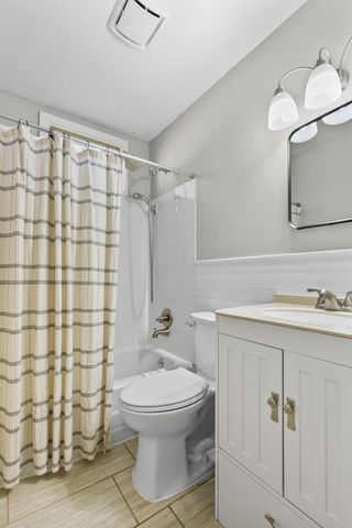 3100 WAKEMAN Drive, Council Bluffs, IA 51501
