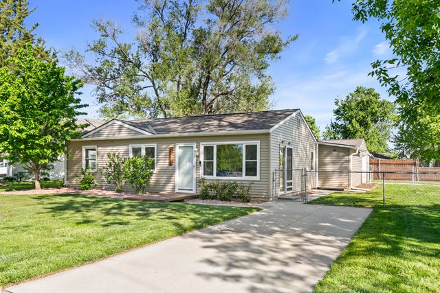 3100 WAKEMAN Drive, Council Bluffs, IA 51501