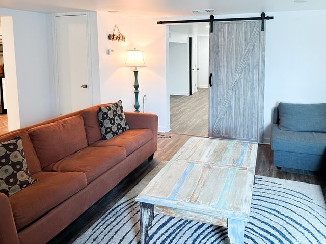 2424 38th Street, Galveston, TX 77550