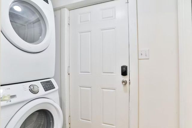 2424 38th Street, Galveston, TX 77550