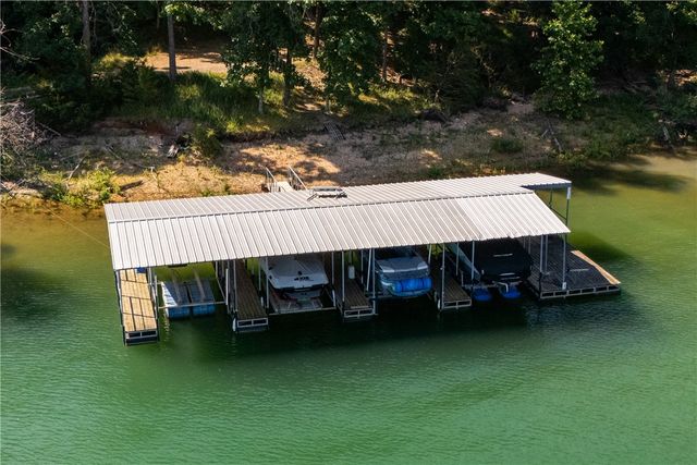 8837 Castleberry Way, Rogers, AR 72756