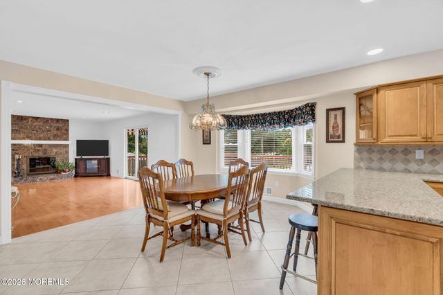 296 Betsy Ross Drive, Freehold, NJ 07728