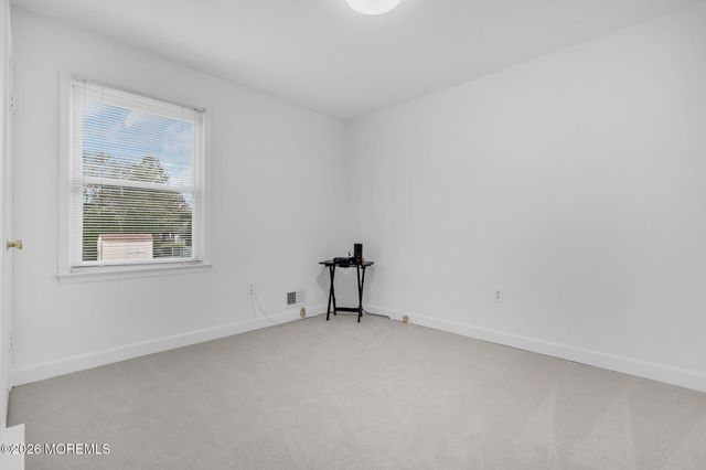296 Betsy Ross Drive, Freehold, NJ 07728
