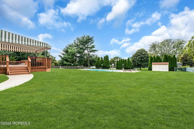 296 Betsy Ross Drive, Freehold, NJ 07728